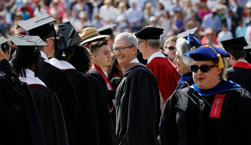 Tim Cook at Stanford's 2019 Commencement
